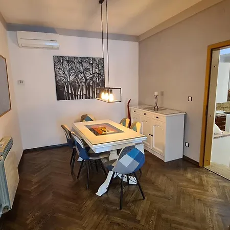 Pablo With Pool Apartment *
